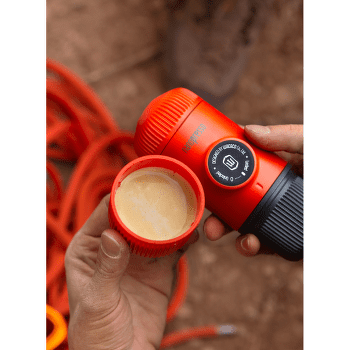 Kávovar Wacaco Nanopresso + case lava red