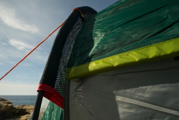 Sypialnia z zaciemnieniem - chłodniej w ciągu dnia, cieplej w nocy