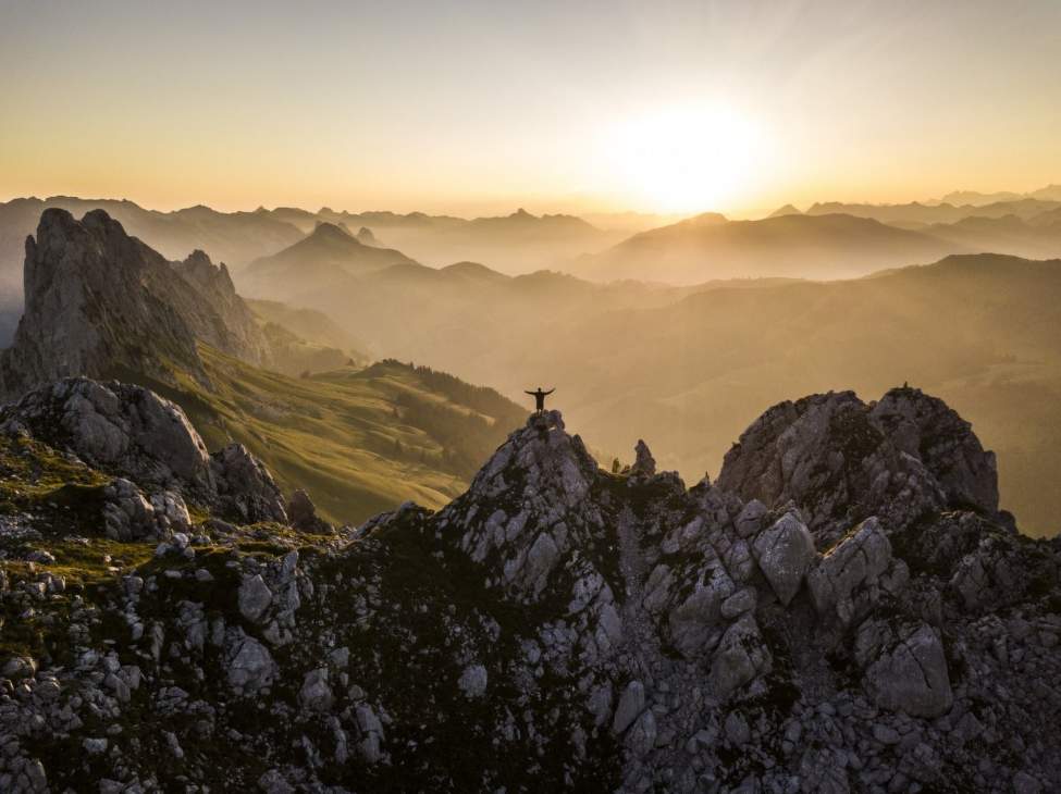 Západ slunce v horách