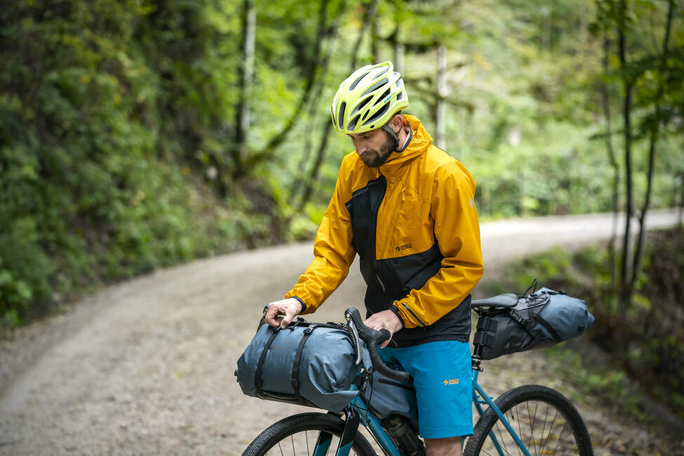 Jak-vybrat-bundu-cyklistika